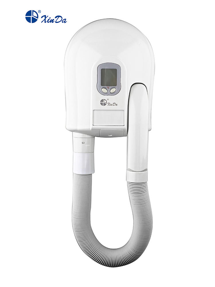 gắn m&aacute;y sấy t&oacute;c